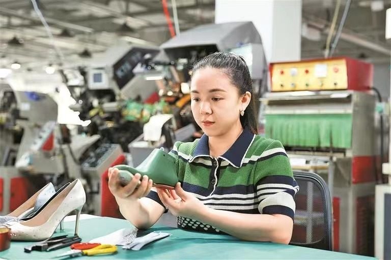 温州鞋厂整站SEO优化,5个月核心词上百度首页
